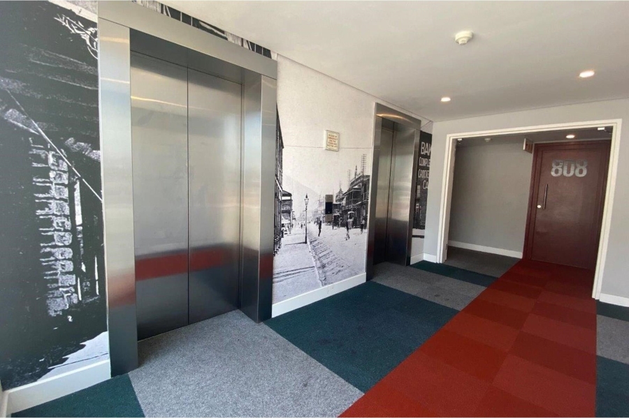 1 Bedroom Property for Sale in Woodstock Western Cape